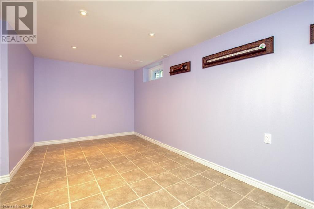 386 Highland Road W Unit# 38, Stoney Creek, Ontario  L8J 3P9 - Photo 37 - XH4202502