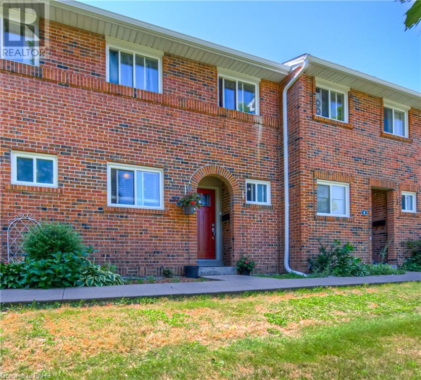 125 LIVINGSTON Avenue Unit# 3, grimsby, Ontario