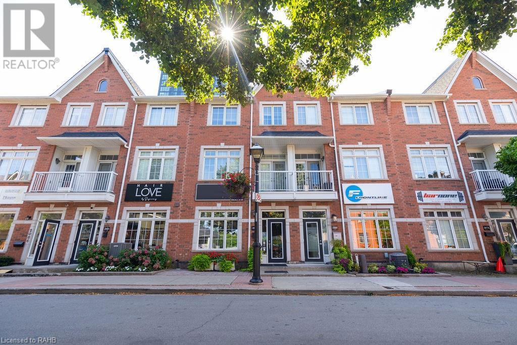 2082 PINE Street, burlington, Ontario