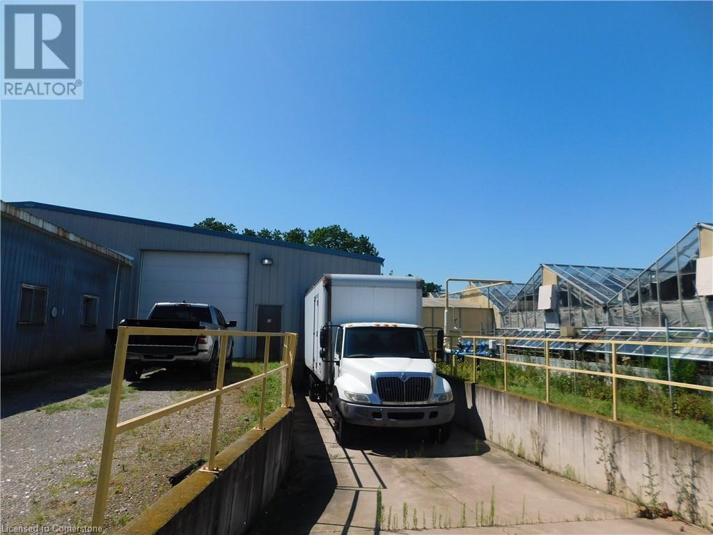 1489 Highway 8 Way, Hamilton, Ontario  L8E 5K9 - Photo 22 - XH4202621