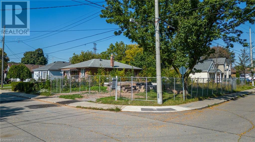 213 GRACE Avenue, hamilton, Ontario