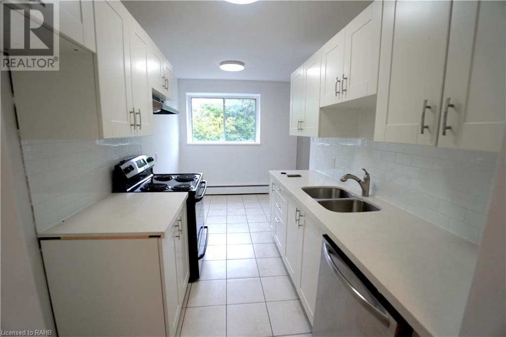 21 BALMORAL Avenue S Unit# 204, hamilton, Ontario