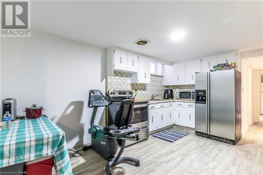 404 Queenston Road, Hamilton, Ontario  L8K 1J2 - Photo 32 - XH4203019