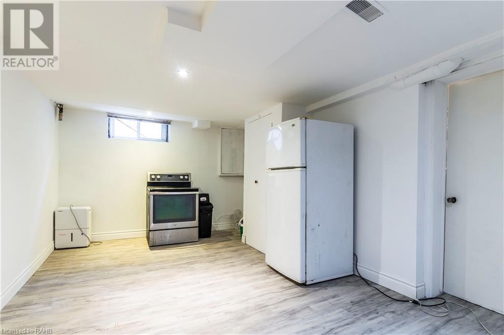 404 Queenston Road, Hamilton, Ontario  L8K 1J2 - Photo 29 - XH4203019