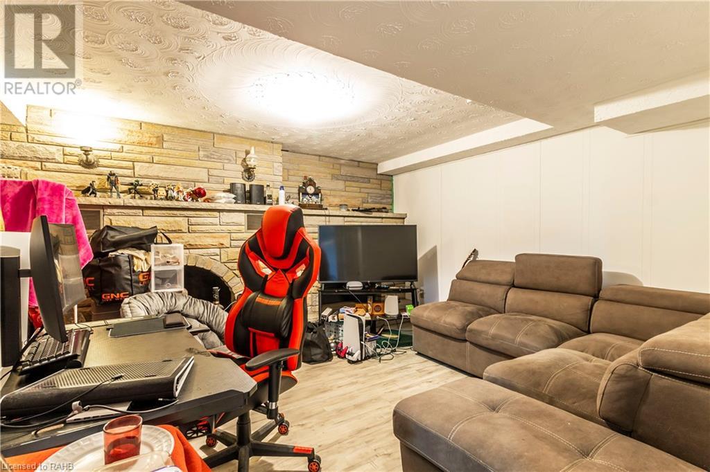 404 Queenston Road, Hamilton, Ontario  L8K 1J2 - Photo 33 - XH4203019