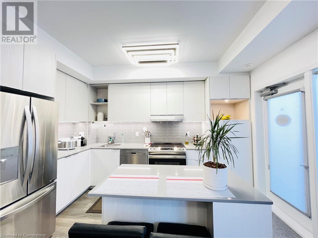2530 Eglinton Avenue W Unit# 109, Mississauga, Ontario L5M 0Z5 - Photo 5 - XH4203101