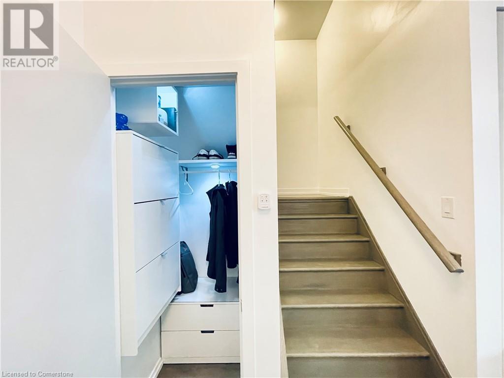 2530 Eglinton Avenue W Unit# 109, Mississauga, Ontario L5M 0Z5 - Photo 25 - XH4203101