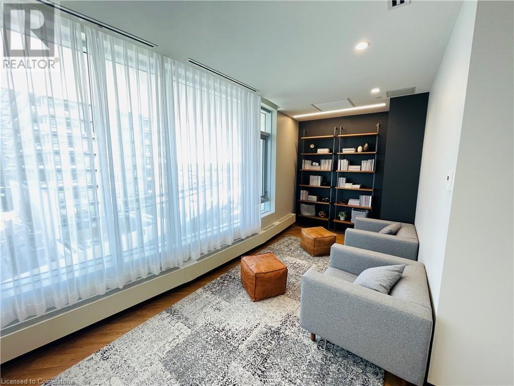 2530 Eglinton Avenue W Unit# 109, Mississauga, Ontario L5M 0Z5 - Photo 29 - XH4203101