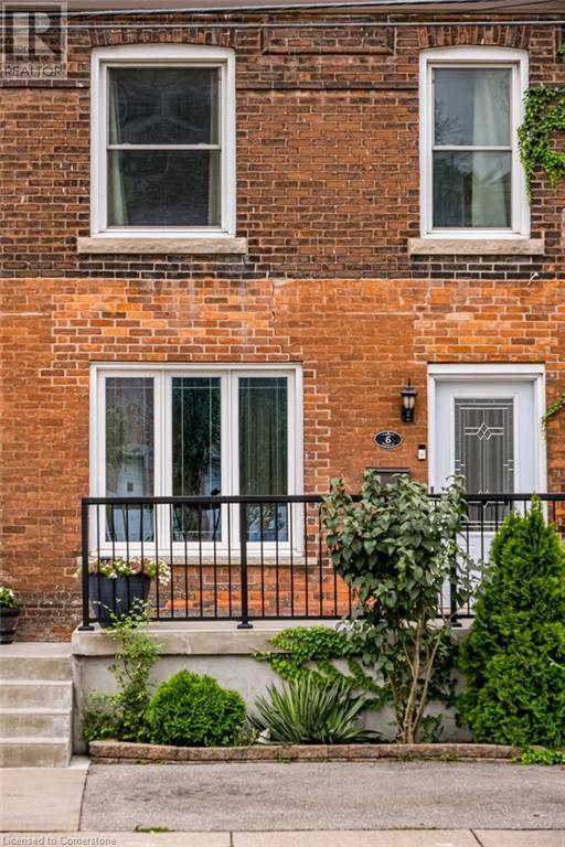 6 Peter Street, Hamilton, Ontario  L8R 1T2 - Photo 2 - XH4203122