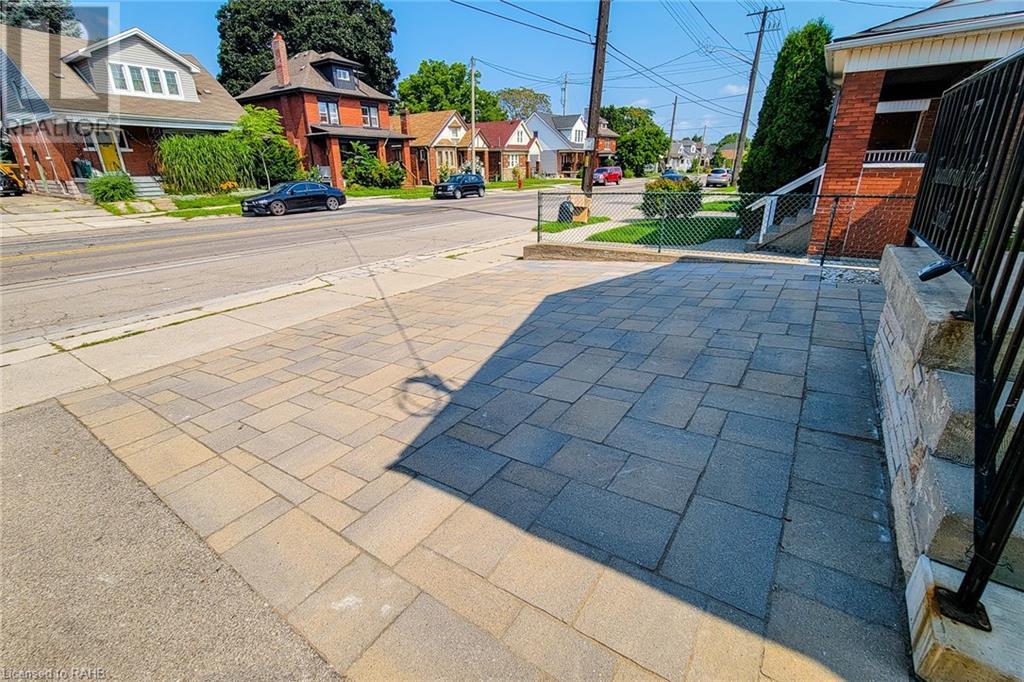 77 Kenilworth Avenue S Unit# Upper, Hamilton, Ontario L8K 2T1 - Photo 20 - XH4203243