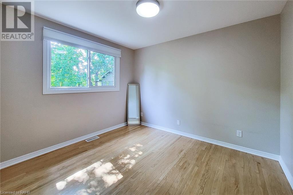 77 Kenilworth Avenue S Unit# Upper, Hamilton, Ontario L8K 2T1 - Photo 17 - XH4203243