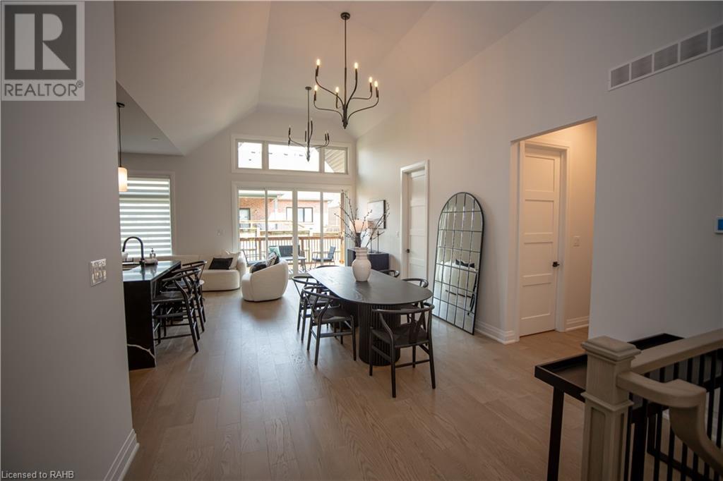 11 Primrose Street, Pelham, Ontario  L8L 7A2 - Photo 9 - XH4203283
