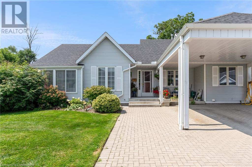 16 GARDEN Drive, smithville, Ontario