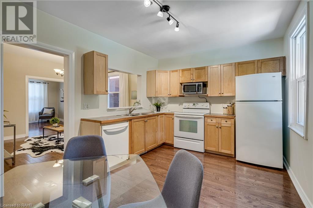 167 Balsam Avenue S, Hamilton, Ontario L8M 3B7 - Photo 7 - XH4203326