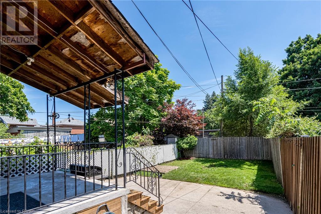 167 Balsam Avenue S, Hamilton, Ontario L8M 3B7 - Photo 13 - XH4203326