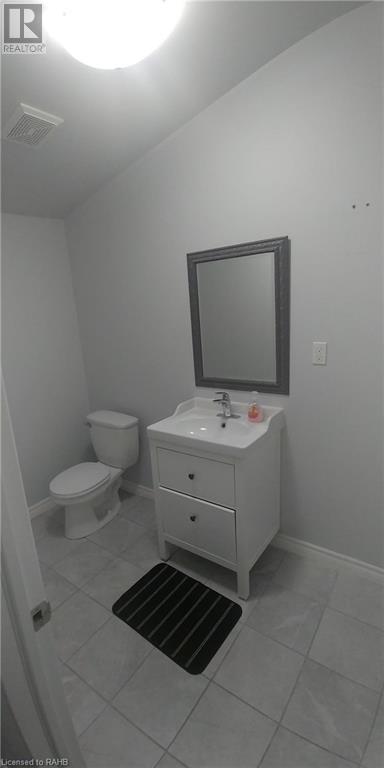 17 Argyle Street N, Caledonia, Ontario N3W 1B6 - Photo 4 - XH4203376