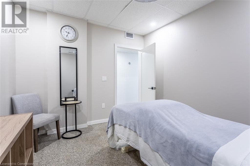 3710 Main Street Unit# 101, Niagara Falls, Ontario  L2G 6B1 - Photo 22 - XH4203377