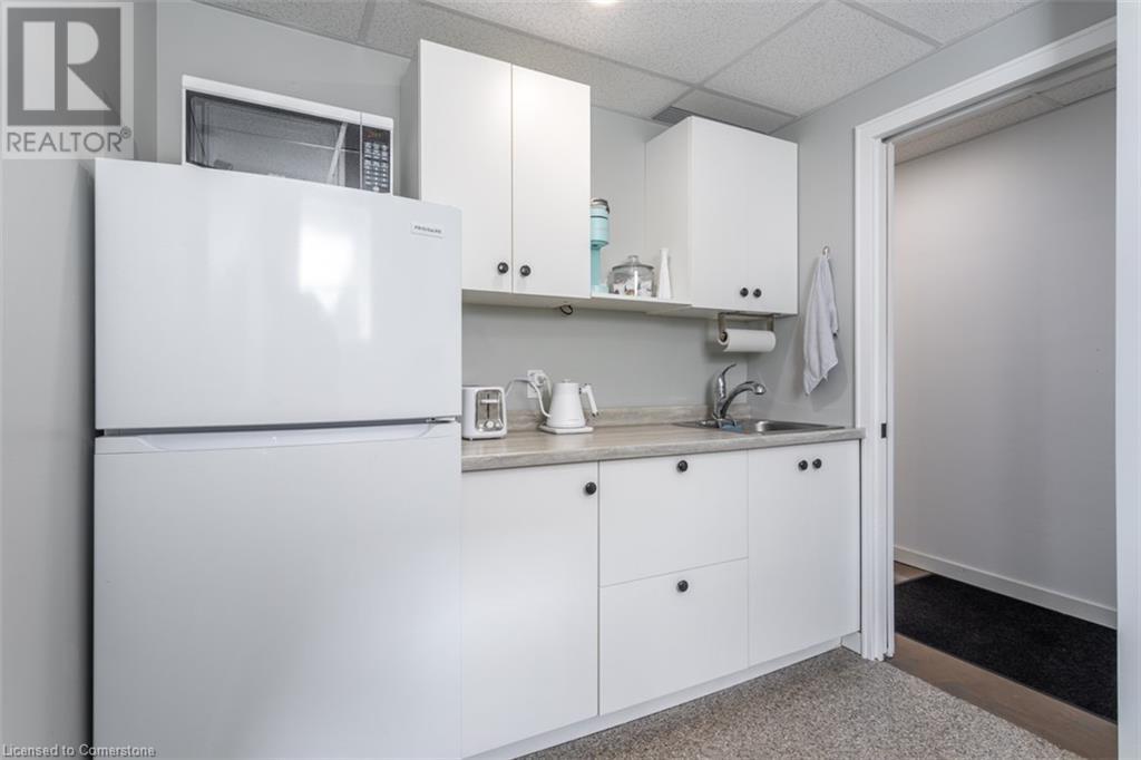 3710 Main Street Unit# 101, Niagara Falls, Ontario  L2G 6B1 - Photo 24 - XH4203377