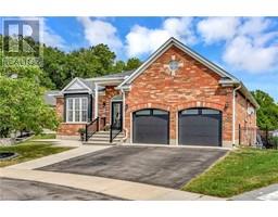31 HOODLESS Court, brantford, Ontario