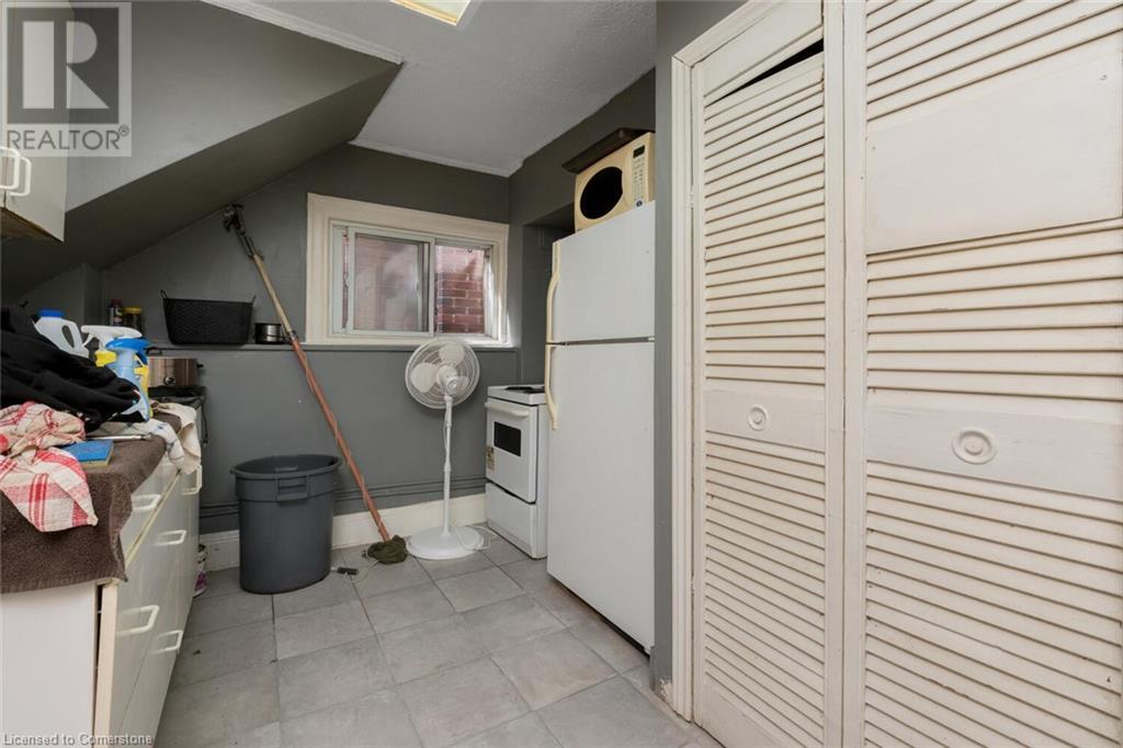 236 Grosvenor Avenue N, Hamilton, Ontario  L8L 7S9 - Photo 28 - XH4203383