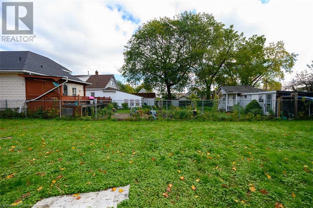 5768 Summer Street, Niagara Falls, Ontario  L2G 1M2 - Photo 19 - XH4203423