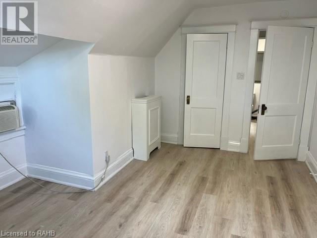 2 Undermount Avenue Unit# 4, Hamilton, Ontario L8P 3Z6 - Photo 9 - XH4203474