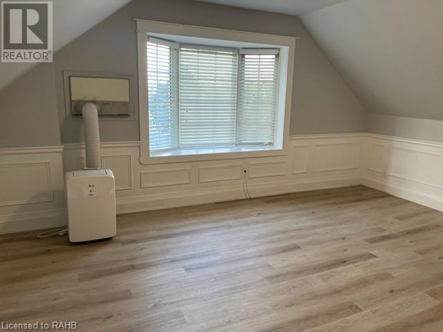 2 Undermount Avenue Unit# 4, Hamilton, Ontario L8P 3Z6 - Photo 11 - XH4203474