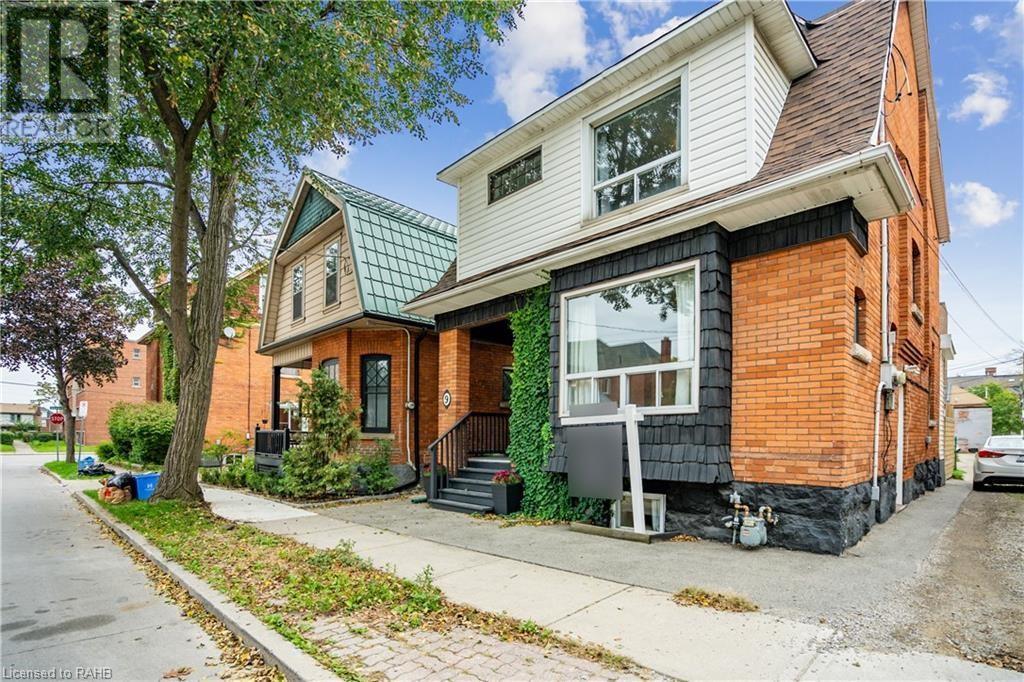 9 BLYTHE Street Unit# B, hamilton, Ontario