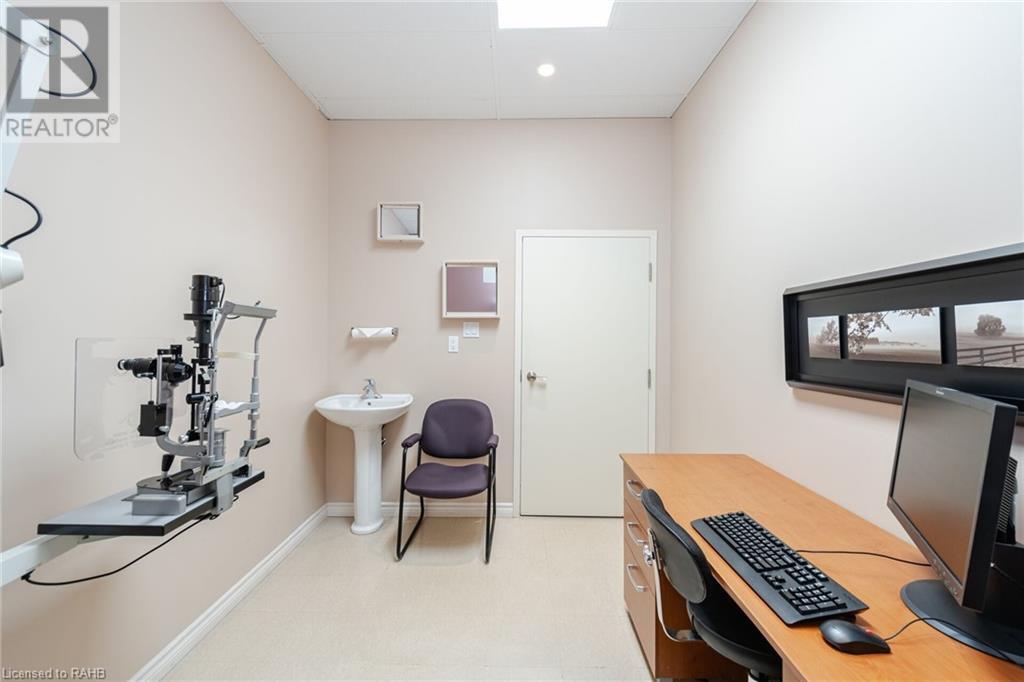 536 Concession Street, Hamilton, Ontario  L8V 1A6 - Photo 19 - XH4203556