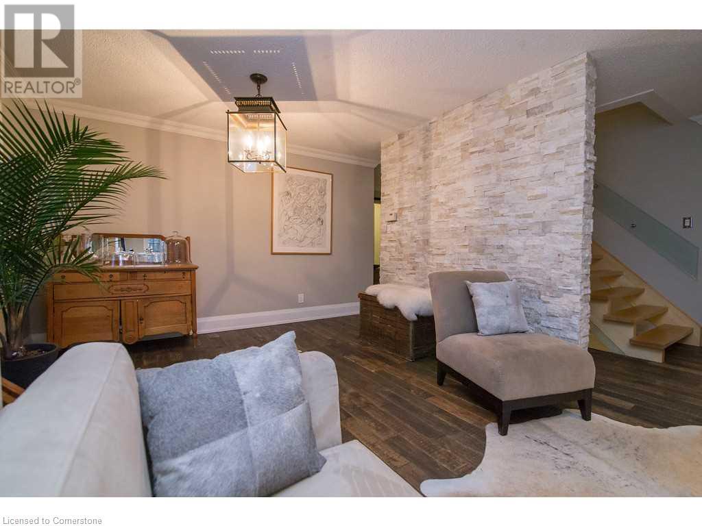 443 Cottingham Crescent, Hamilton, Ontario  L9G 3V5 - Photo 5 - XH4204648