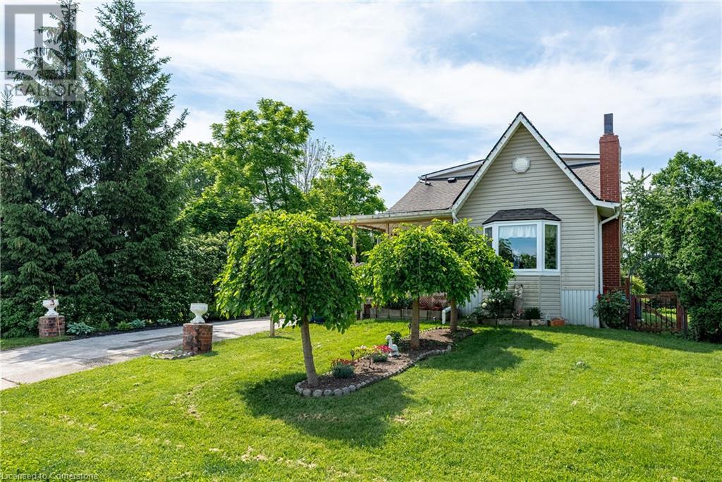 367 Bowen Road, Fort Erie, Ontario  L2A 2Z2 - Photo 3 - XH4204649