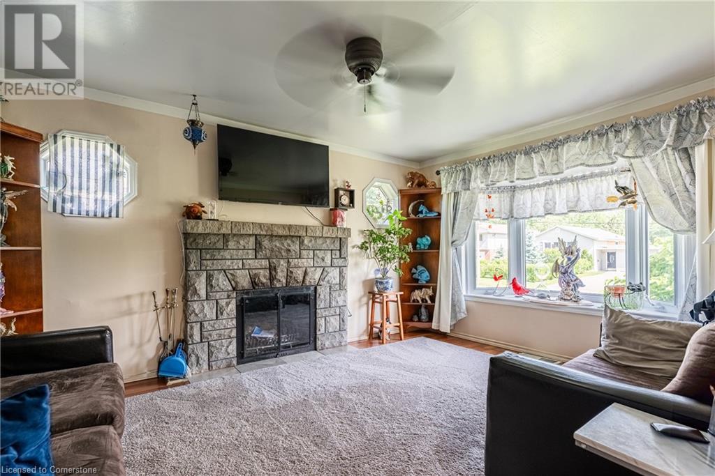 367 Bowen Road, Fort Erie, Ontario  L2A 2Z2 - Photo 6 - XH4204649
