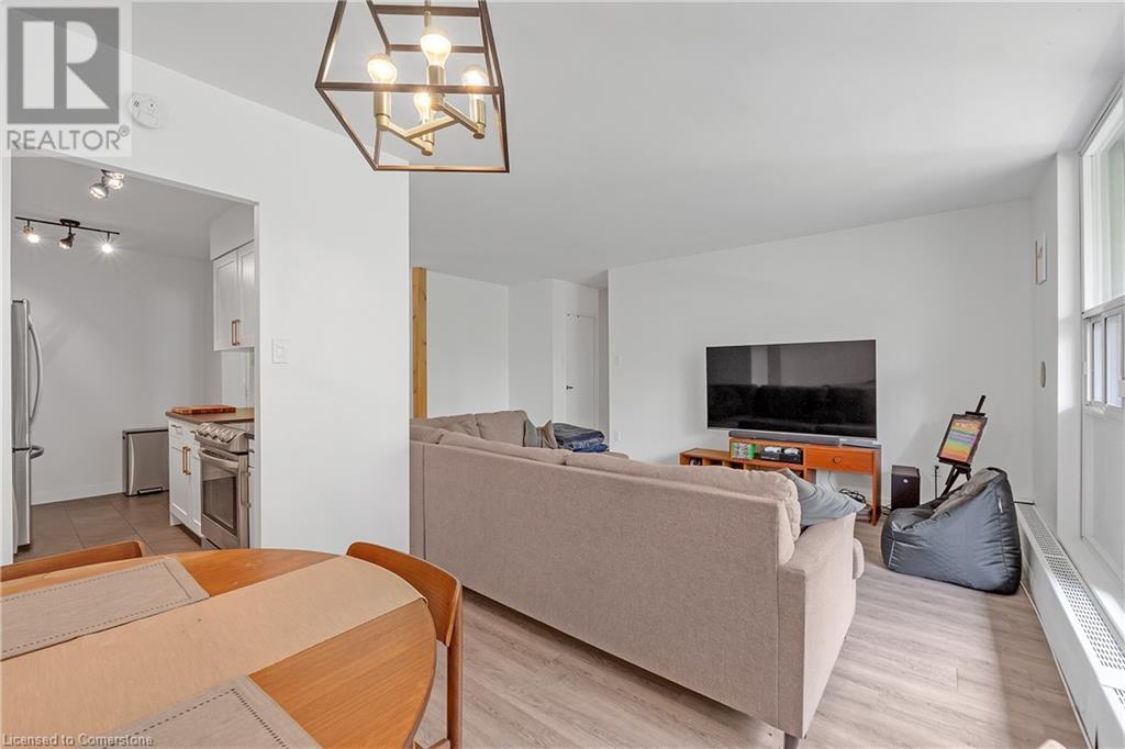 1964 Main Street W Unit# 401, Hamilton, Ontario  L8S 1J5 - Photo 13 - XH4204672