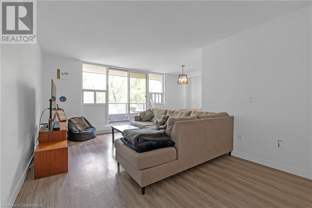 1964 Main Street W Unit# 401, Hamilton, Ontario  L8S 1J5 - Photo 9 - XH4204672