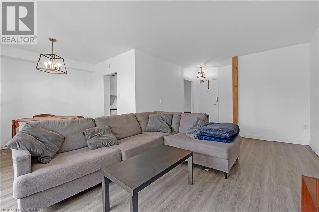 1964 Main Street W Unit# 401, Hamilton, Ontario  L8S 1J5 - Photo 10 - XH4204672