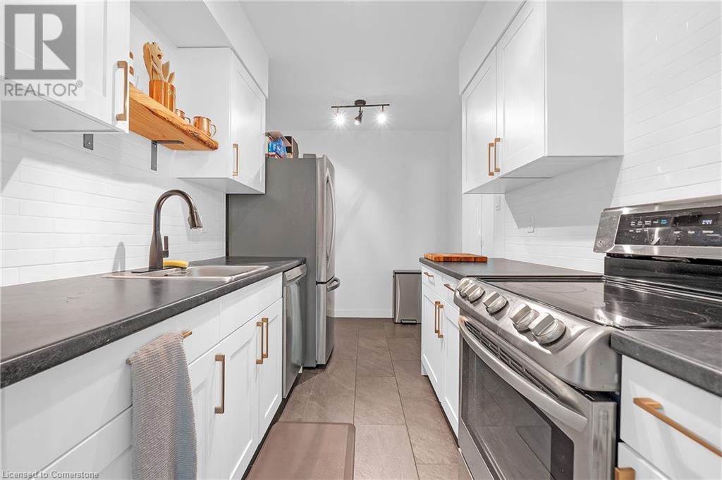 1964 Main Street W Unit# 401, Hamilton, Ontario  L8S 1J5 - Photo 15 - XH4204672