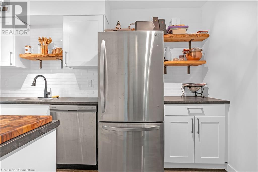 1964 Main Street W Unit# 401, Hamilton, Ontario  L8S 1J5 - Photo 19 - XH4204672