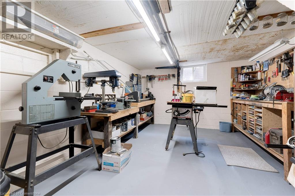 306 Oakwood Court, Burlington, Ontario  L7N 1W9 - Photo 39 - XH4204708