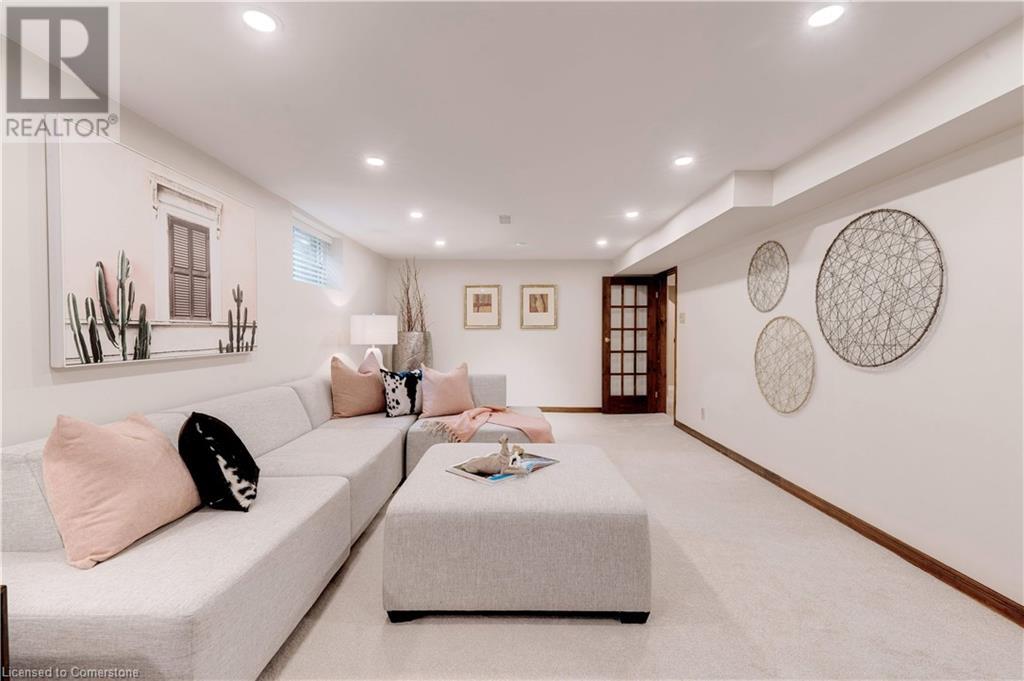 306 Oakwood Court, Burlington, Ontario  L7N 1W9 - Photo 38 - XH4204708