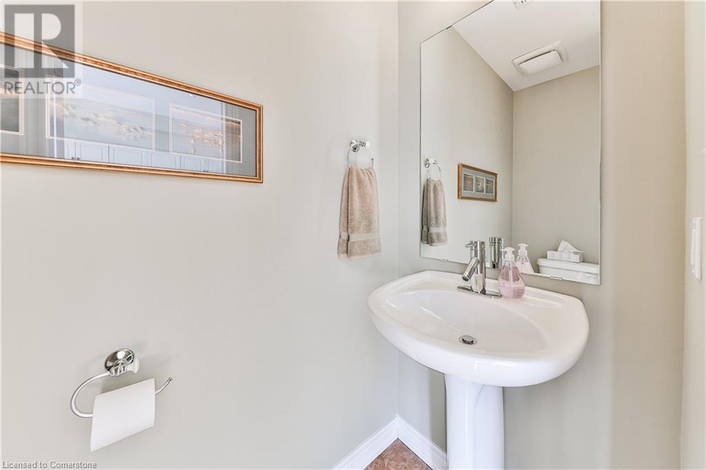 362 Plains Road E Unit# 4, Burlington, Ontario L7T 0A4 - Photo 33 - XH4204722