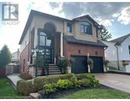 130 Napoli Drive Unit# LOWER, hamilton, Ontario