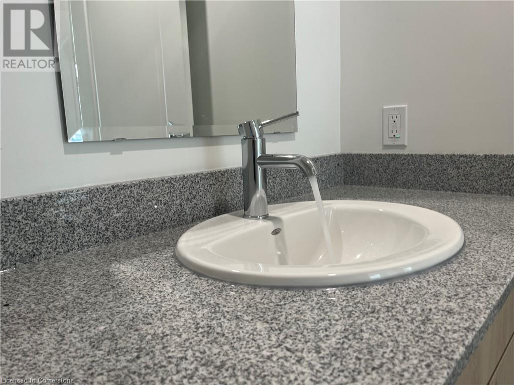 181 Elmira Road S Unit# 216, Guelph, Ontario N1K 0E4 - Photo 12 - XH4204773