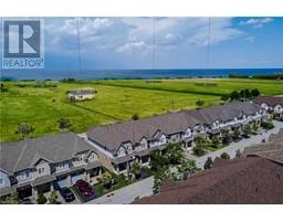 7 LAKELAWN Road Unit# 10, grimsby, Ontario
