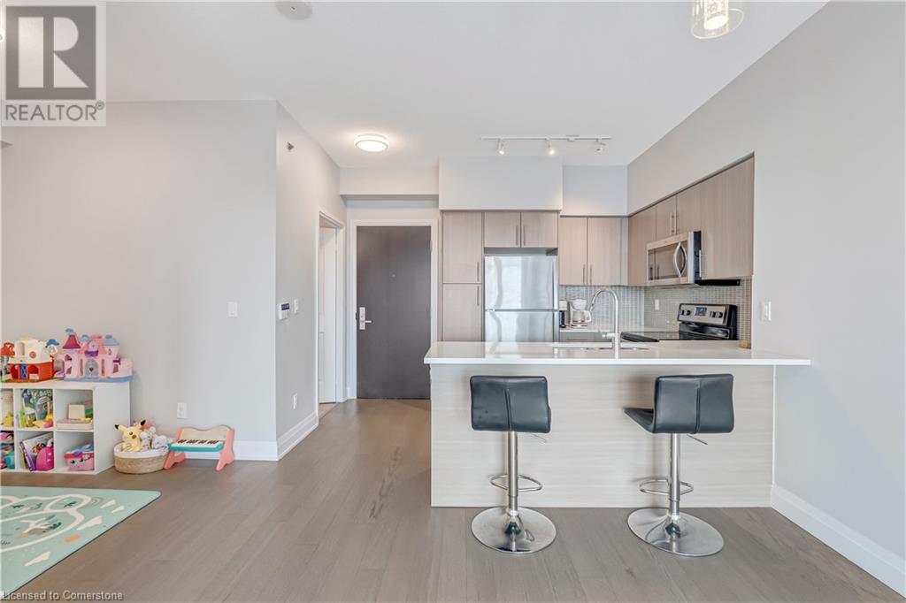 55 Speers Road Unit# 1106, Oakville, Ontario L6K 0H9 - Photo 12 - XH4204932
