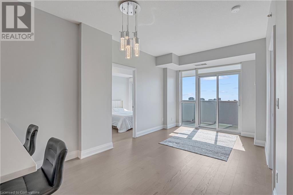 55 Speers Road Unit# 1106, Oakville, Ontario L6K 0H9 - Photo 5 - XH4204932
