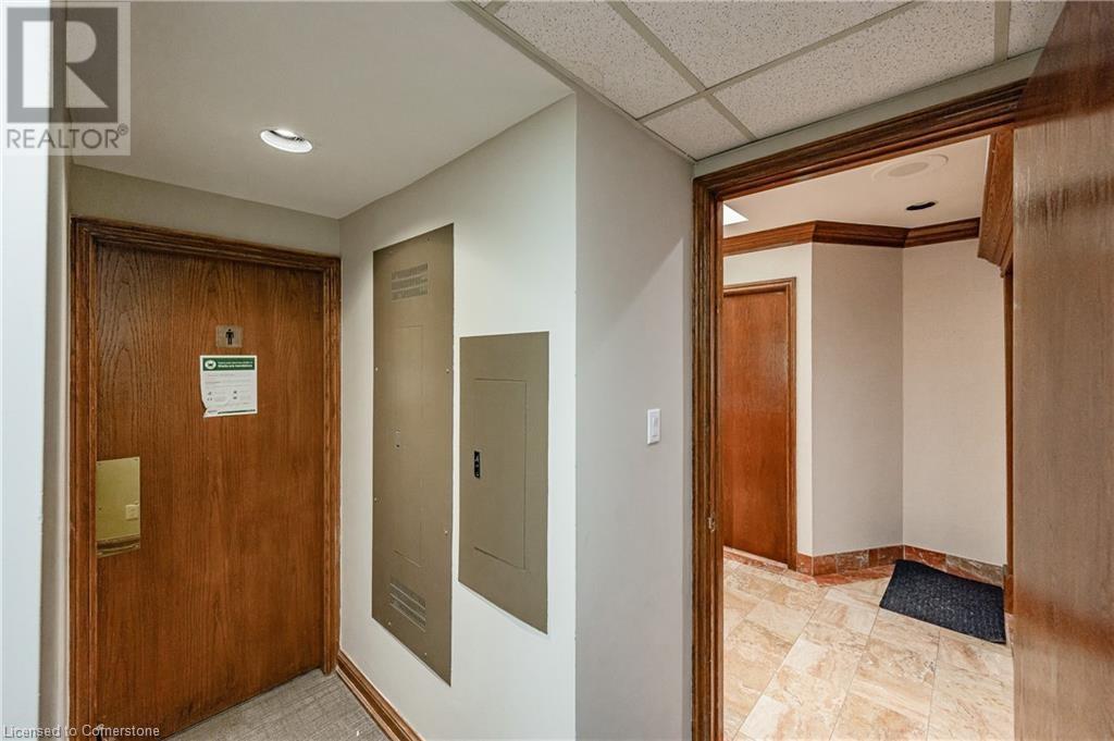 2904 South Sheridan Way Unit# 301a, Oakville, Ontario L6J 7L9 - Photo 13 - XH4204947