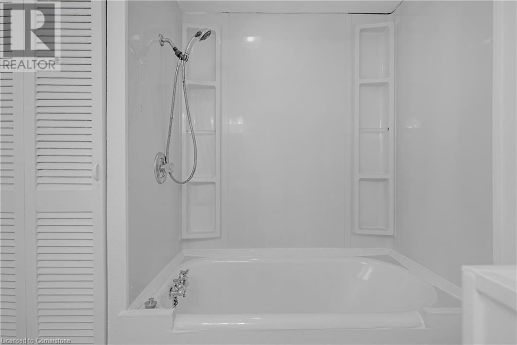 506 Alder Street W, Haldimand County, Ontario  N1A 1S3 - Photo 16 - XH4204969