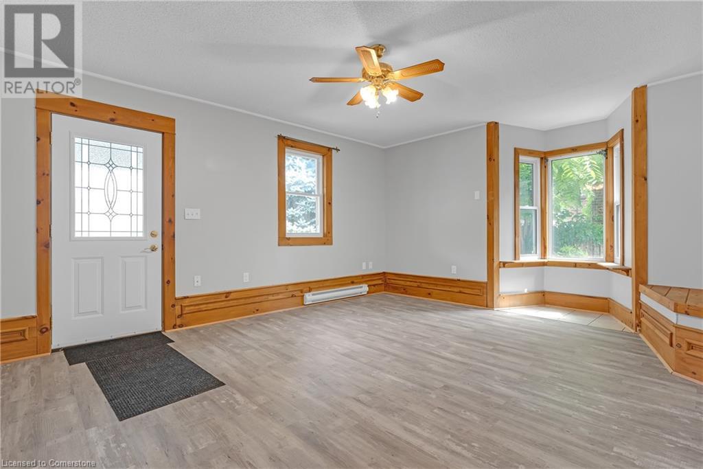 506 Alder Street W, Haldimand County, Ontario  N1A 1S3 - Photo 4 - XH4204971