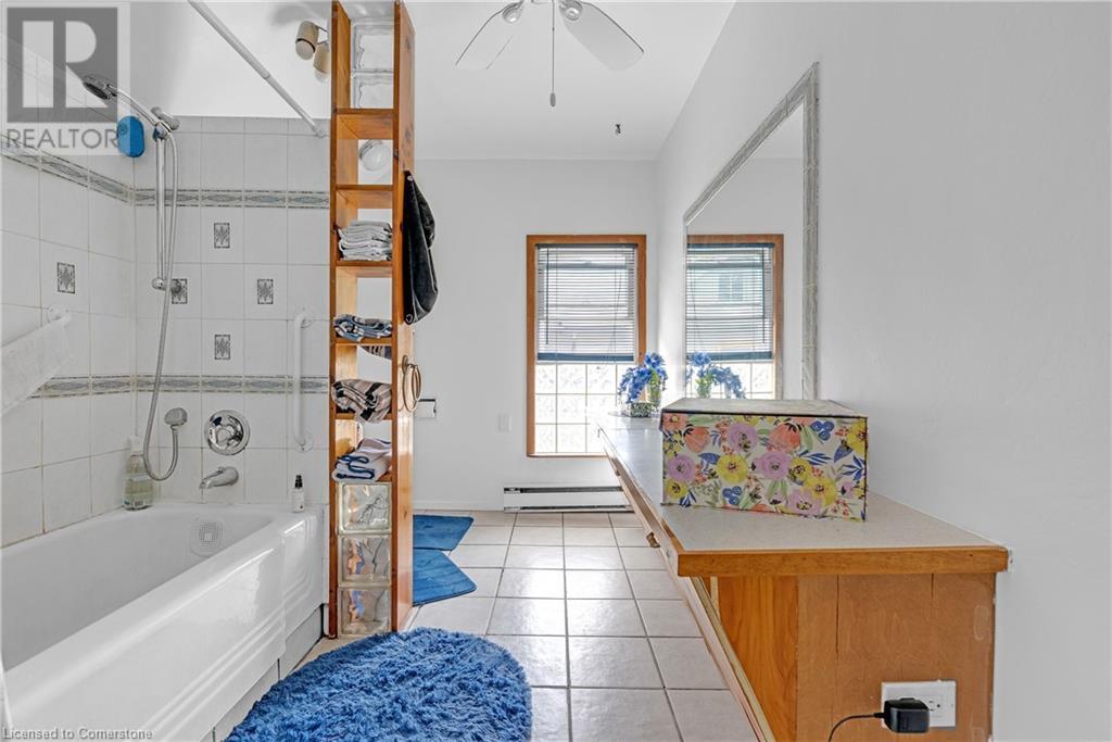 506 Alder Street W, Haldimand County, Ontario  N1A 1S3 - Photo 18 - XH4204971