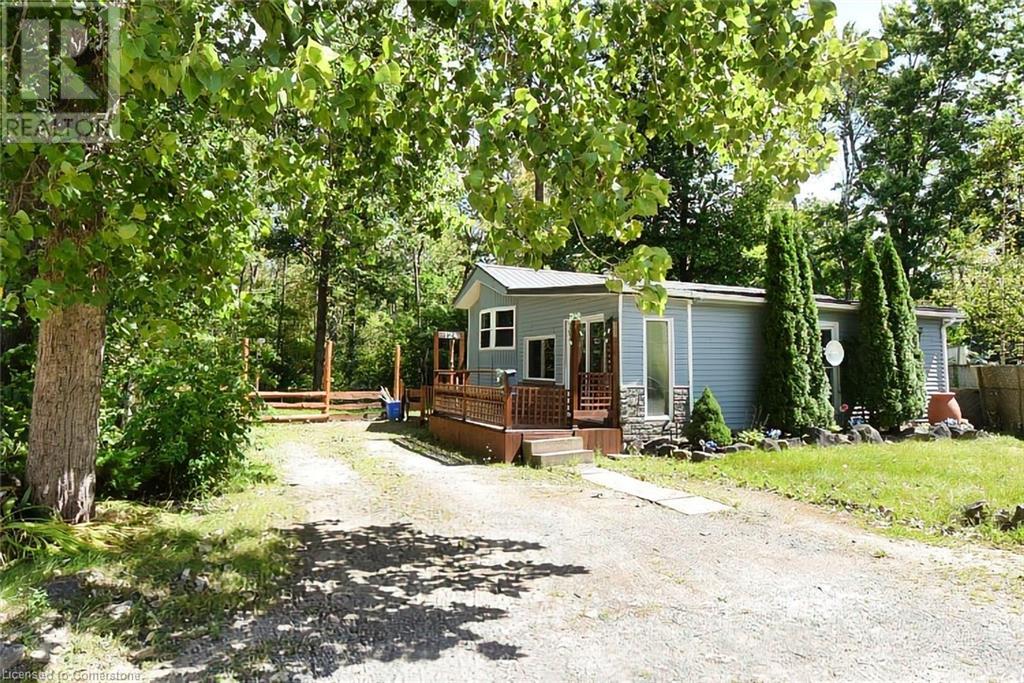 124 OTTO Lane, freelton, Ontario